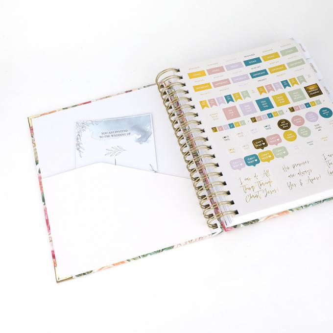 2024 Impresión personalizada Planificador semanal con separador laminado y esquinas reforzadas con oro 7