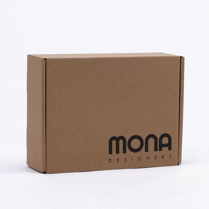 Logotipo personalizado Eco-friendly Papel blanco rígido de cartón Regalo de correo Cajas de envío plegables 9