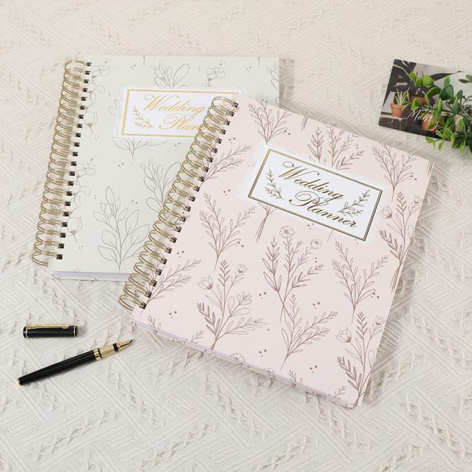 Diario personalizado A4 A5 Diario en espiral Papel cuadernos Diario Diario Planificador de bodas para mujeres 3