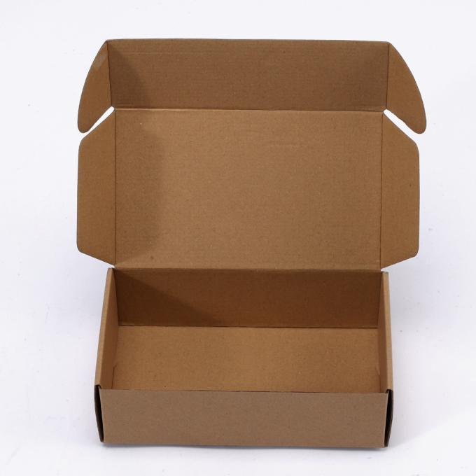 Cartón corrugado de cartón Flexografía de papel de embalaje Caja de correo para carpetas de mercancías de envío 8