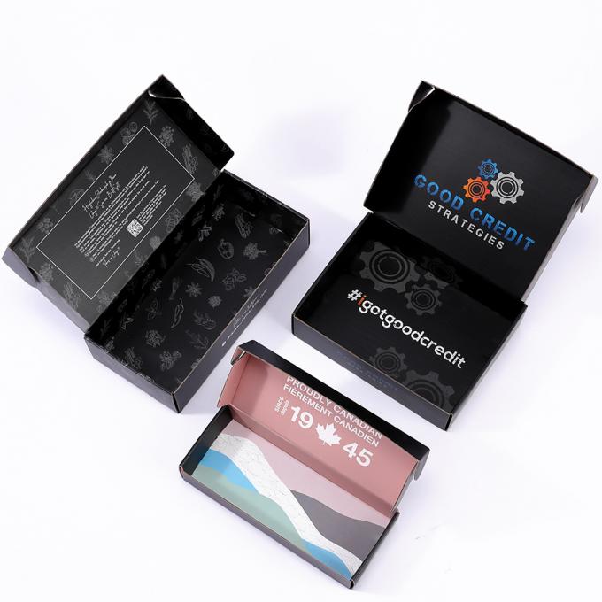 Cajas de envío negras mate de cartón corrugado para ropa interior, zapatos regalo, mailer plegable 11