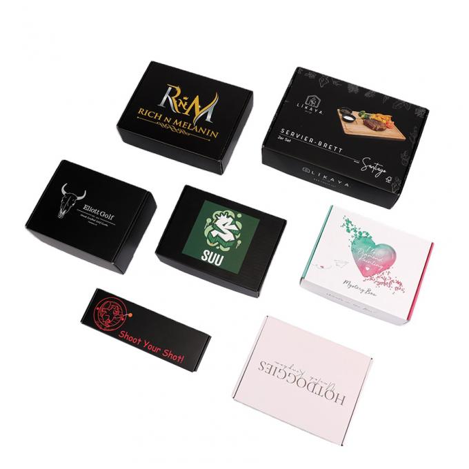 Cajas de envío negras mate de cartón corrugado para ropa interior, zapatos regalo, mailer plegable 12