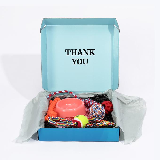 Caja de papel corrugado en relieve a medida para envío mensual de suscripción de juguete para perros y gatos 6