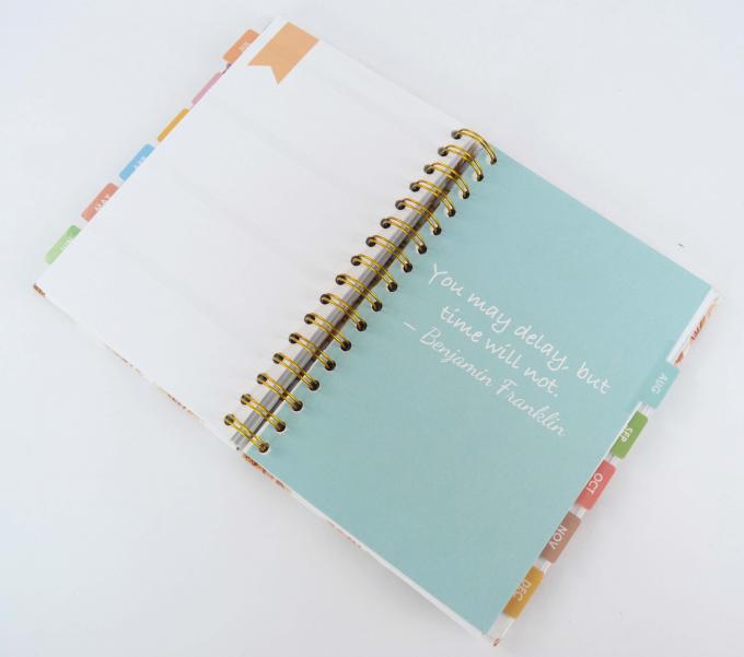 Organizador / Planificador Tamaño A5 Oro rosa O alambre espiral atado CMYK 2021 Planificador de agenda 2