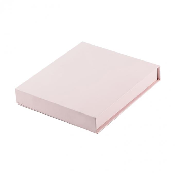 Cartón corrugado Logotipo personalizado Caja de regalo ecológica amigable Magneto Ropa plegable Caja de papel 7