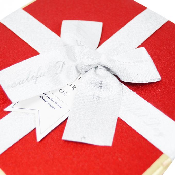 Caja de papel personalizada de cartón cuadrado de corte a presión para envases de regalo de joyería con tapa de cinta 3