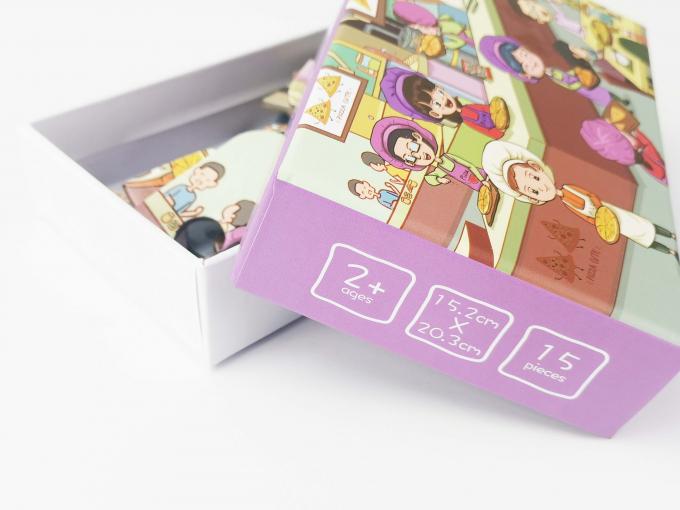 Materiales reciclados Ropa de regalo para niños Embalaje Caja de papel Kraft negro con logotipo personalizado 1