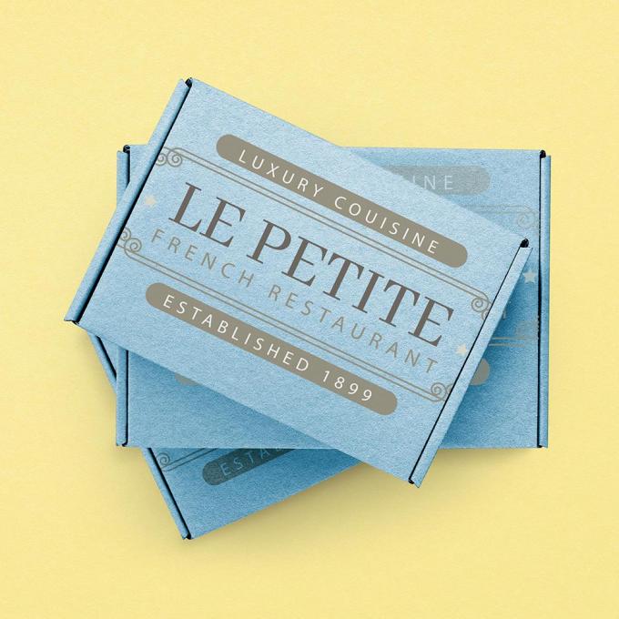 Logotipo impreso a medida Papel de cartón grueso azul plegable Cajas de envío para ropa zapatos 6